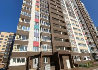 Продам 3-комнатную квартиру, 87 м2, Ульяновская область, проспект Гая, 35Б