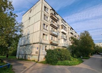 Продам 1-комнатную квартиру, 32.4 м2, поселок городского типа Панковка, Заводская улица, 91