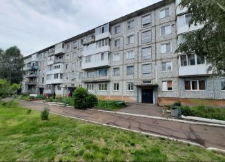 Продаю 4-ком. квартиру, 59.1 м2, Омская область, улица Черепова, 60