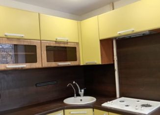 Продается 2-комнатная квартира, 45 м2, Тверь, улица Богданова, 24к2