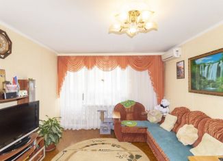 Продаю 4-комнатную квартиру, 76.9 м2, Тюмень, улица Федюнинского, 17, Калининский округ