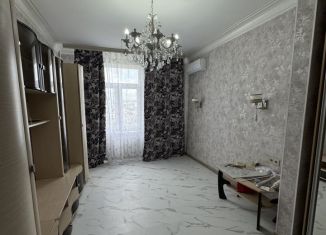 Продажа 2-комнатной квартиры, 56 м2, Краснодарский край, улица Цюрупы, 11