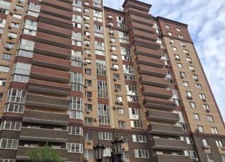 Продам 2-ком. квартиру, 53 м2, Ростовская область, улица Вересаева, 101/4