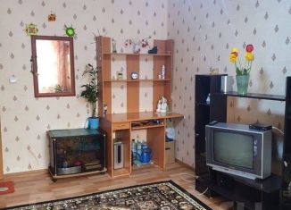 Продажа квартиры со свободной планировкой, 50 м2, Приморский край, улица Кирова, 2кА