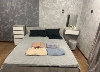 Сдам квартиру студию, 35 м2, Иркутск, Комсомольская улица, 33