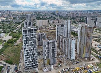 Продажа трехкомнатной квартиры, 72.8 м2, Екатеринбург, улица Крауля, 179