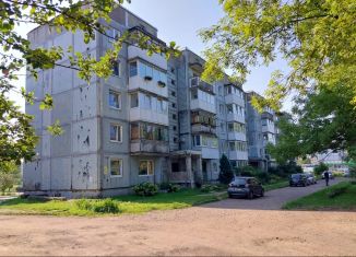 Продается 2-комнатная квартира, 50.4 м2, Черняховск, Ленинградская улица, 20к1