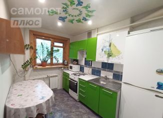 Продажа 3-ком. квартиры, 62 м2, Коломна, улица Девичье Поле