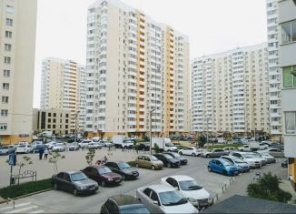 2-ком. квартира в аренду, 70 м2, Краснодарский край, улица Лавочкина, 29