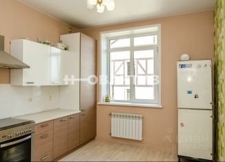 Продам однокомнатную квартиру, 43 м2, Новосибирск, улица Кирова, 340