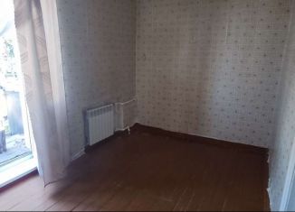 Продажа двухкомнатной квартиры, 42 м2, поселок городского типа Рудничный, Советская улица, 9