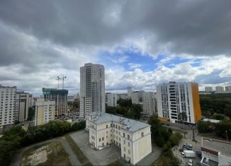 Продам трехкомнатную квартиру, 100.2 м2, Екатеринбург, Кировградская улица, 4, ЖК Северное Сияние