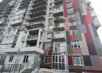 Продаю 1-ком. квартиру, 41.7 м2, Волгоград, улица Огарёва, 21Б, ЖК Династия