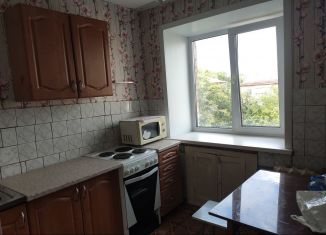 Продается двухкомнатная квартира, 44.5 м2, поселок городского типа Инской, улица Ильича, 18