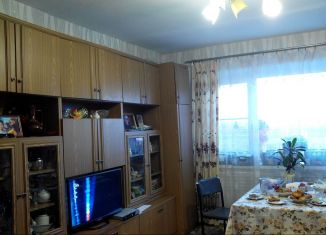 2-комнатная квартира на продажу, 36.6 м2, посёлок городского типа Красногорский, Станционная улица, 4