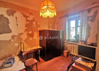 2-комнатная квартира на продажу, 42.5 м2, поселок Воротынск, Советская улица, 1