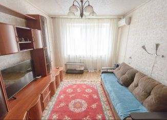 Трехкомнатная квартира на продажу, 67 м2, поселок Красный Сад, улица Лунева, 2