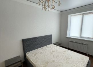 Сдача в аренду 2-ком. квартиры, 85 м2, Дербент, улица Буйнакского, 4