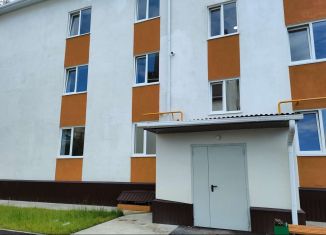 Двухкомнатная квартира на продажу, 52.6 м2, Курская область, улица Лазарева, 6Б