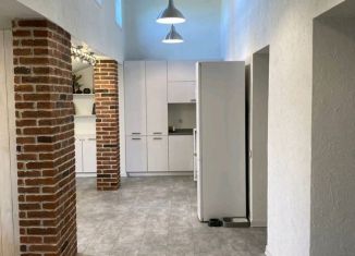 Продажа трехкомнатной квартиры, 93 м2, Костромская область, Дачная улица, 23