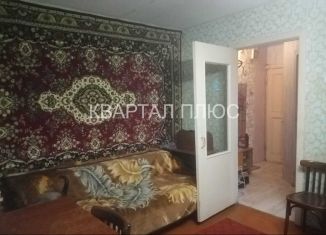 Продам 2-комнатную квартиру, 44.4 м2, Гатчина, улица Карла Маркса, 31