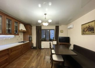 4-комнатная квартира на продажу, 115 м2, Татарстан, улица Аделя Кутуя, 44