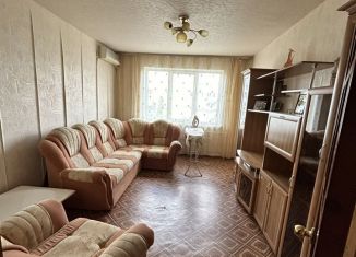 Продается трехкомнатная квартира, 62 м2, Волгоград, бульвар Энгельса, 34, Красноармейский район