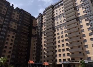 Продается трехкомнатная квартира, 97.8 м2, Карачаево-Черкесия, Кавказская улица, 92