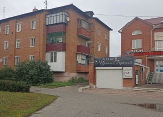 Продается 2-комнатная квартира, 41 м2, Калачинск, улица Ленина, 26