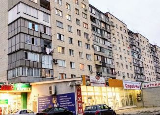 2-комнатная квартира на продажу, 52 м2, Нальчик, улица Шогенова, 8, район Дубки