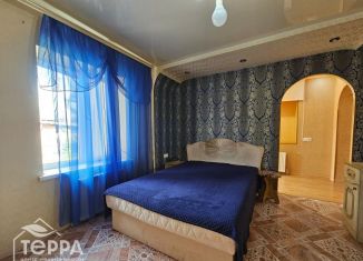 Продается 2-ком. квартира, 49 м2, Крым, улица Ленина, 104