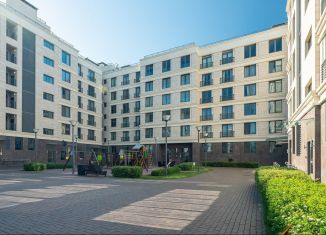 Продам трехкомнатную квартиру, 162 м2, Санкт-Петербург, Спортивная улица, 2