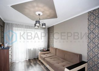 Продаю 3-ком. квартиру, 61 м2, Омская область, улица Ватутина, 2