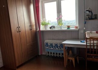 Продам 3-ком. квартиру, 60 м2, Пермский край, Камская улица, 1