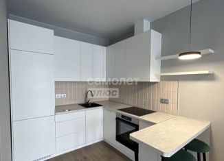 Продажа 1-ком. квартиры, 43 м2, Брянск, улица Горбатова, 18