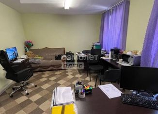 Продается 3-комнатная квартира, 89.6 м2, Забайкальский край, Смоленская улица, 49