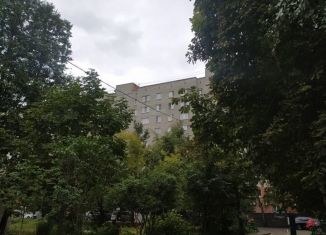 Продаю трехкомнатную квартиру, 61 м2, Пенза, улица Кулакова, 1