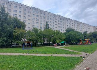 Продам 2-комнатную квартиру, 52 м2, Красноярский край, улица Труда, 15