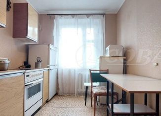 Продажа 3-ком. квартиры, 65.2 м2, Тюмень, улица Энергетиков, 45А