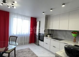 Продажа 4-ком. квартиры, 115.9 м2, Тюмень, улица Домостроителей, 26