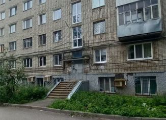 Продам двухкомнатную квартиру, 40.6 м2, Пермский край, улица Чернышевского, 8