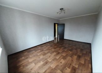 Продам 1-ком. квартиру, 40 м2, Старый Оскол, микрорайон Макаренко, 19