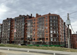 Продаю 1-ком. квартиру, 34 м2, Волгоград, Санаторная улица, 18