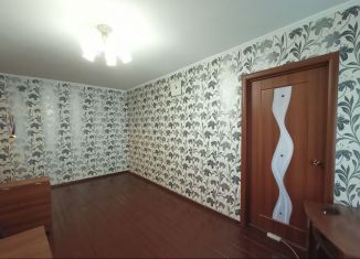 Продам 3-комнатную квартиру, 53 м2, Ленинск-Кузнецкий, улица Пушкина, 5