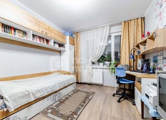 Продается 3-ком. квартира, 67 м2, Санкт-Петербург, Приморский проспект, 139, метро Беговая