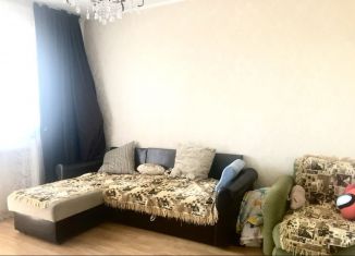 Продажа 2-ком. квартиры, 52 м2, Брянская область, Деснинская улица, 11