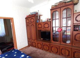 Продам 2-ком. квартиру, 45 м2, Коркино, улица Карла Маркса, 6