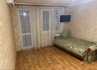 1-комнатная квартира в аренду, 36 м2, Евпатория, Гражданская улица, 1А