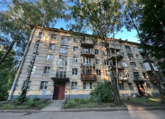 Продажа 2-ком. квартиры, 43 м2, посёлок Металлострой, Плановая улица, 12