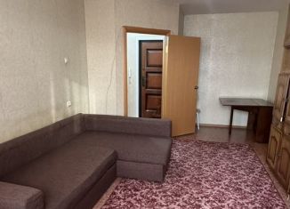 Сдается 1-ком. квартира, 34 м2, Брянск, улица Братьев Ткачёвых, 7, Бежицкий район